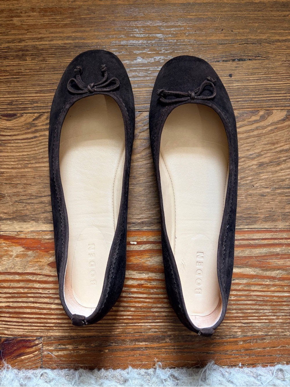 Boden Black Suede Bow Ballet Flats